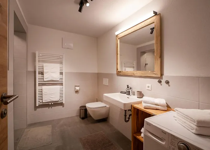 Alpine Homes - Hopfgarten Apartment