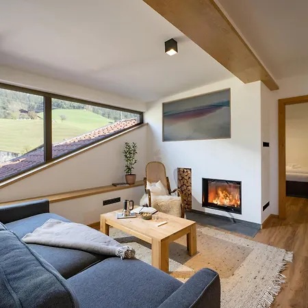 Alpine Homes - Hopfgarten Апартаменты *